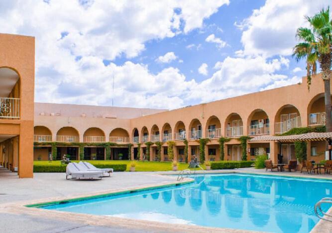 Hotel Santa Fe Camargo Ngoại thất bức ảnh