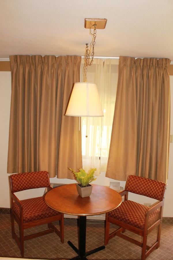 Hotel Santa Fe Camargo Ngoại thất bức ảnh